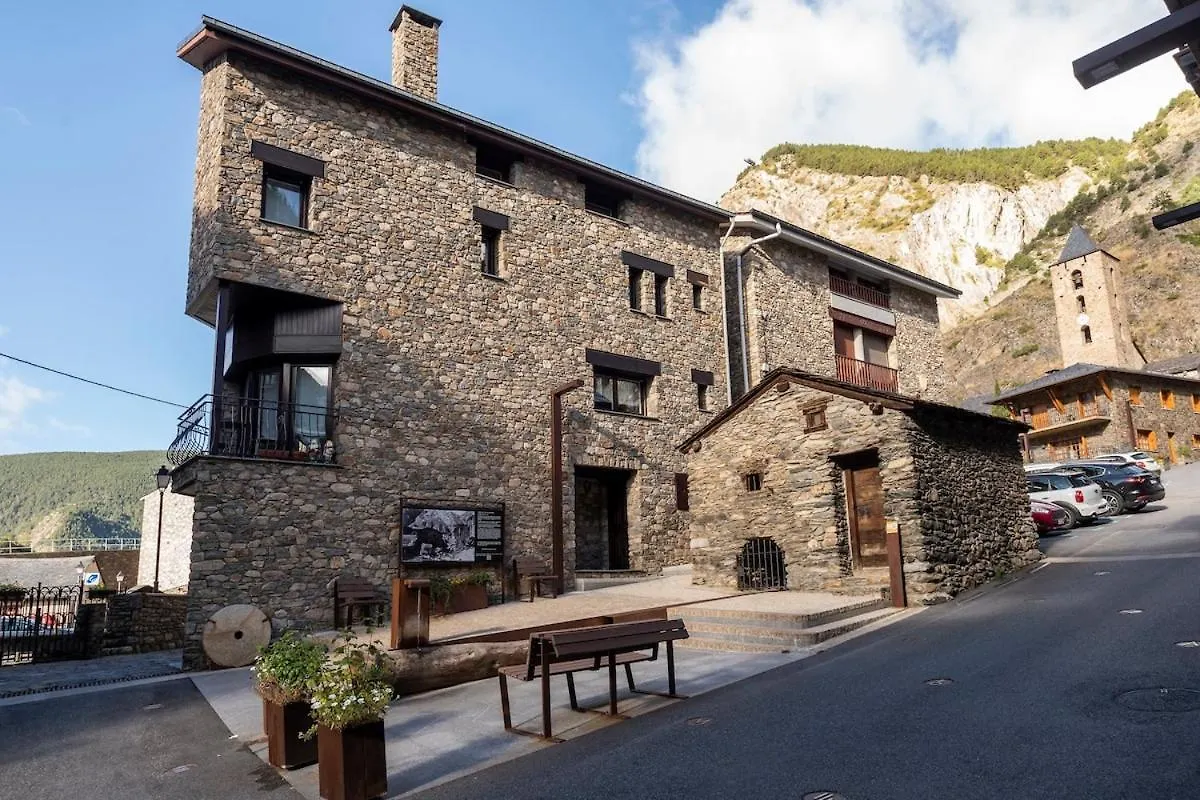 Holiday home Xalet Centric, Acces A Peu Telecabina Pistes Canillo Andorra